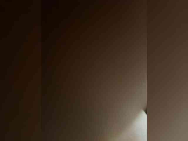 Cherry69Kiss's chat room