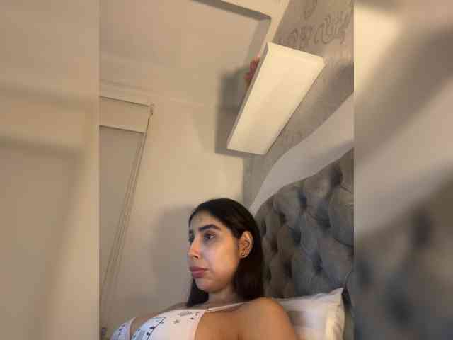 SallyeLeins's chat room