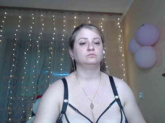 WetAngely's chat room