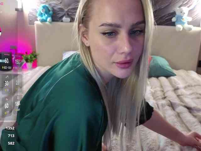 _Katrinka_'s chat room