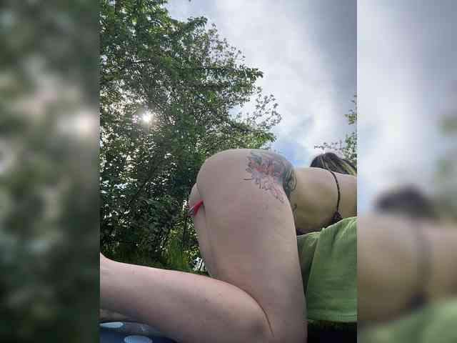 _AnnaMaria_'s chat room