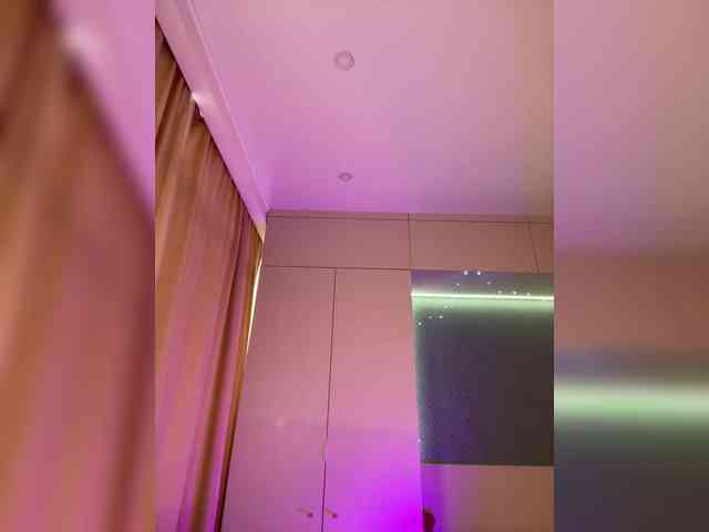 --_bara_murava_--'s chat room
