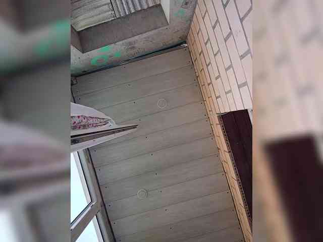 Annanas's chat room