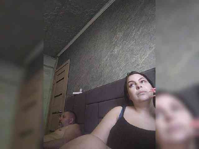 Cleopatra1990's chat room