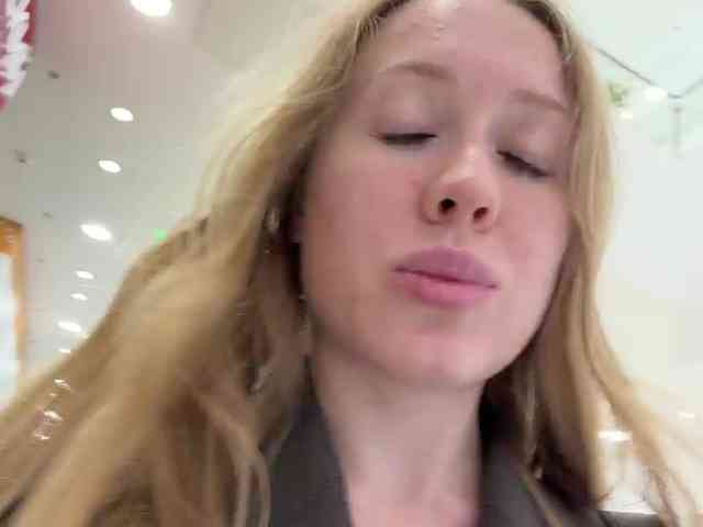 LiiBaby's chat room