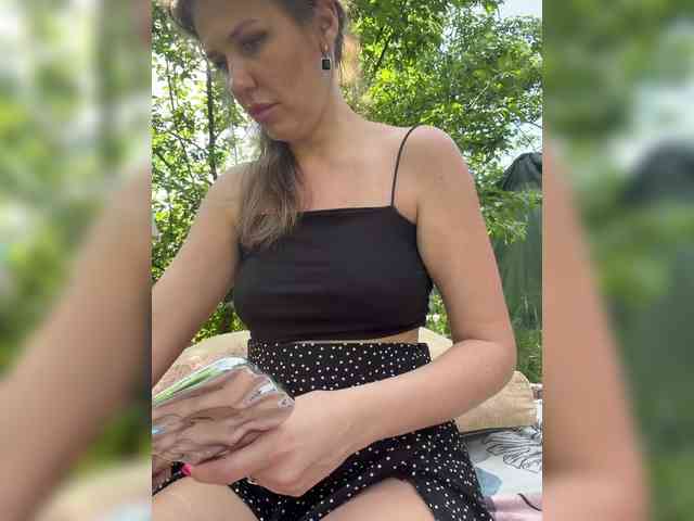 -SweetNatali-'s chat room