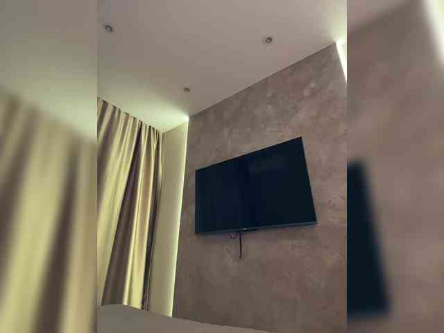 BonnieMur's chat room