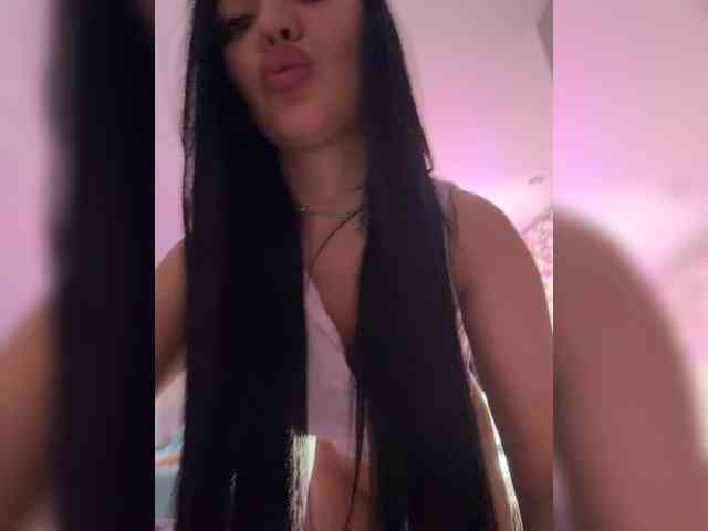 Madam_koss's chat room