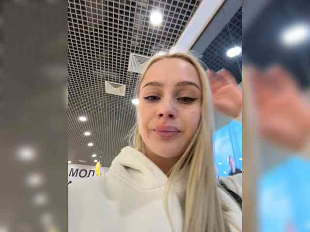_Katrinka_'s chat room
