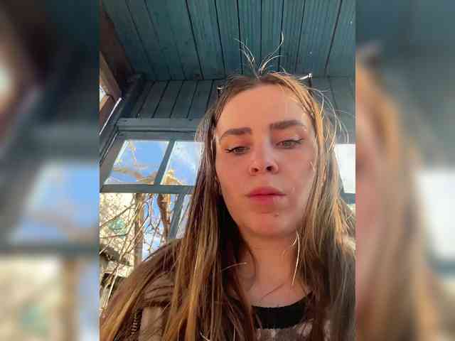 LolaSexxx's chat room