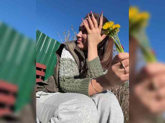 Anutka-chocolatee's chat room