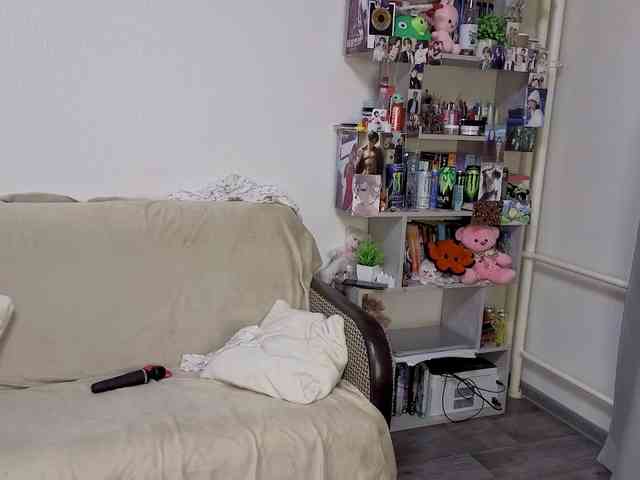KateMooss's chat room