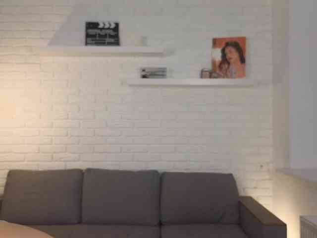 qwwwelbi's chat room