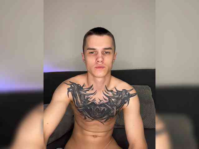 AAOneLove's chat room