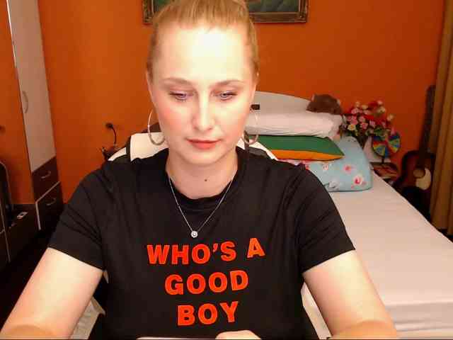 NatashaRouge's chat room