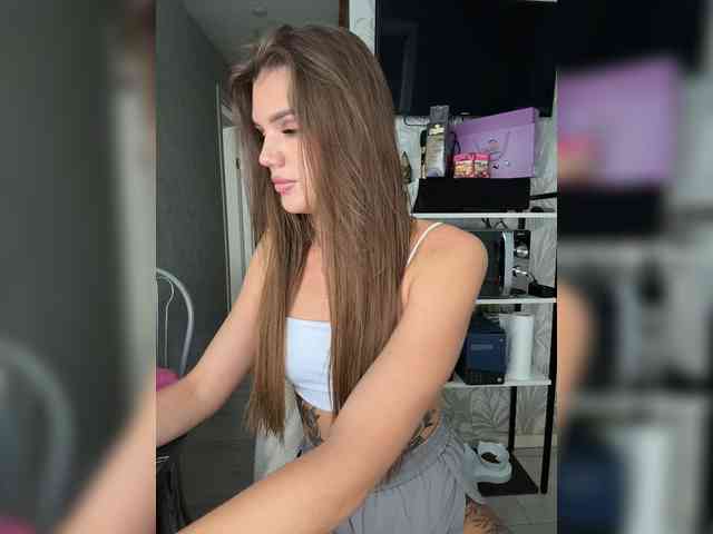 SweetyMia's chat room