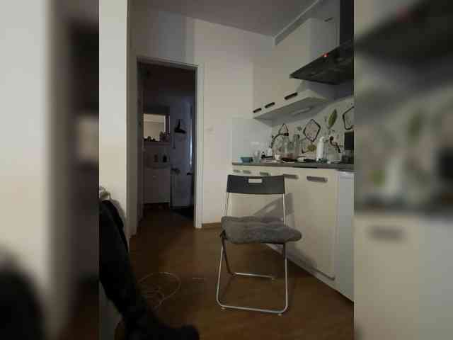 Sexypara1404's chat room