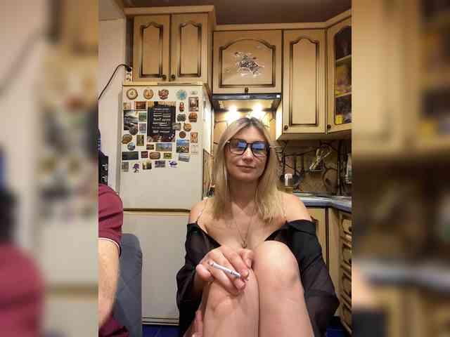 _Magic_'s chat room