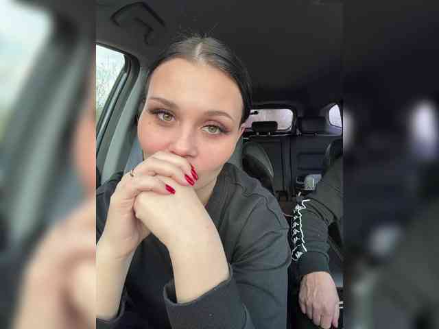 _Milashka_'s chat room