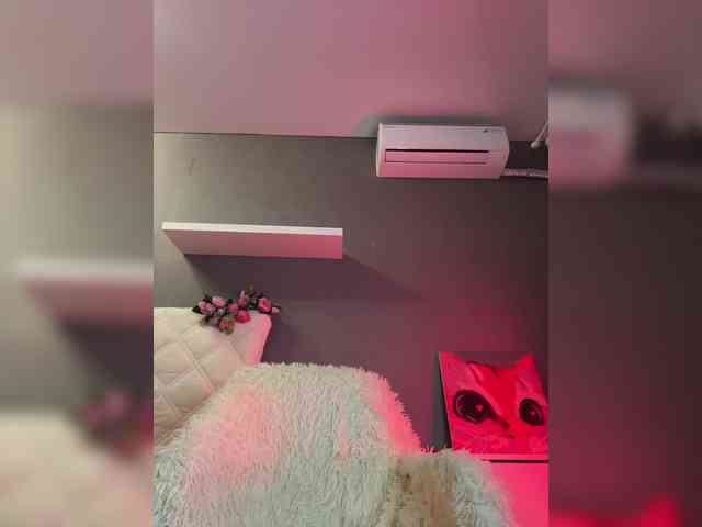-Malice-'s chat room