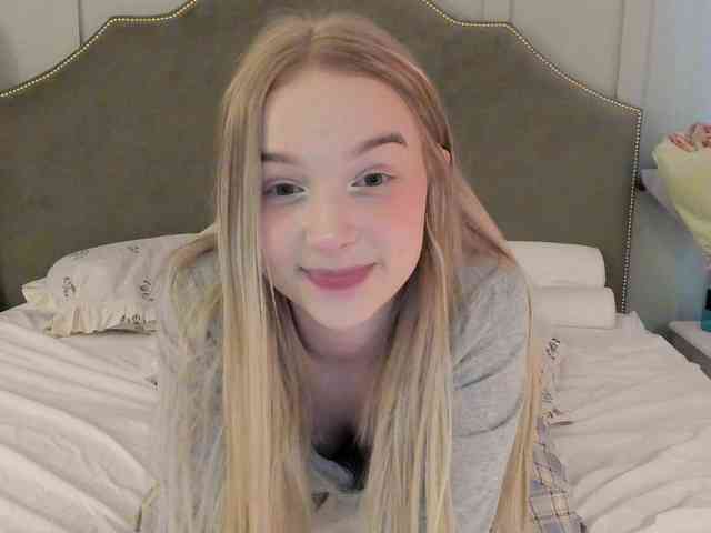 MimiMila's chat room