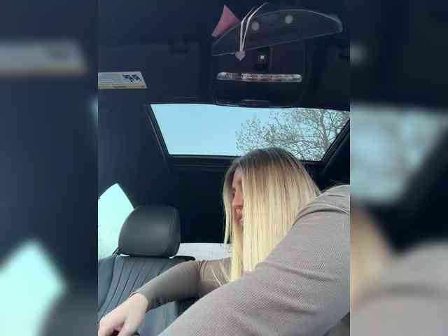 Stiflers_mom's chat room