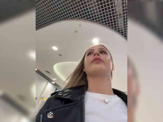 _Katrinka_'s chat room