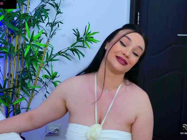 DaliyaArabian's chat room