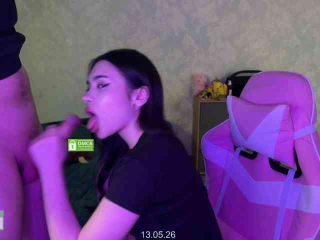 CoupleOnFire's chat room