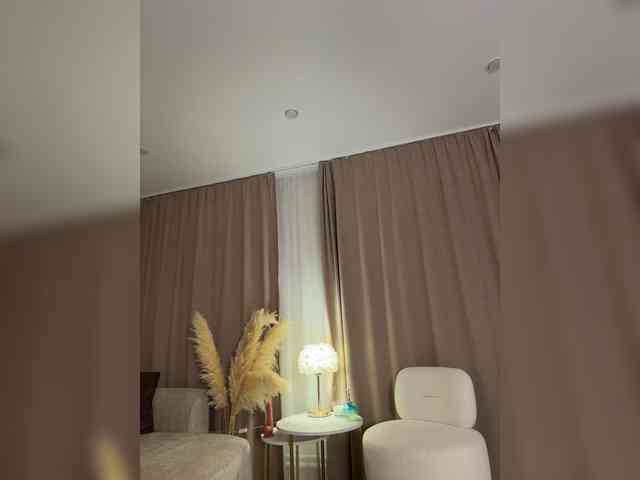 AnyaAngel's chat room