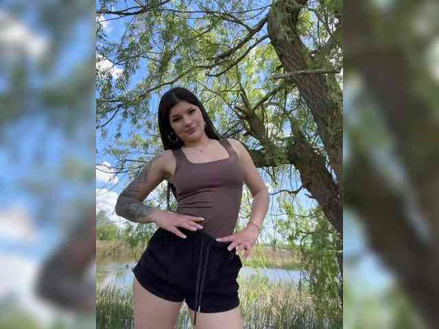 -MaybeBaby-'s chat room