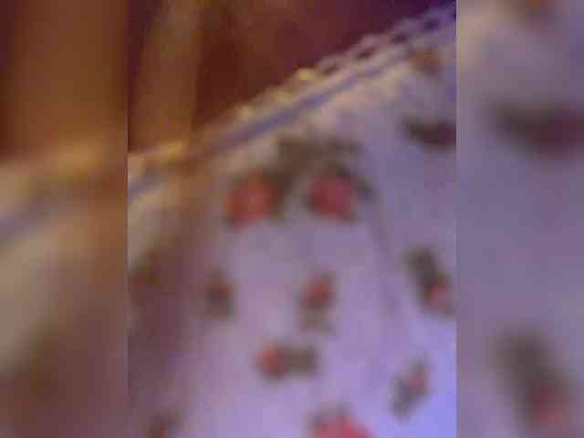 OrgazMia's chat room