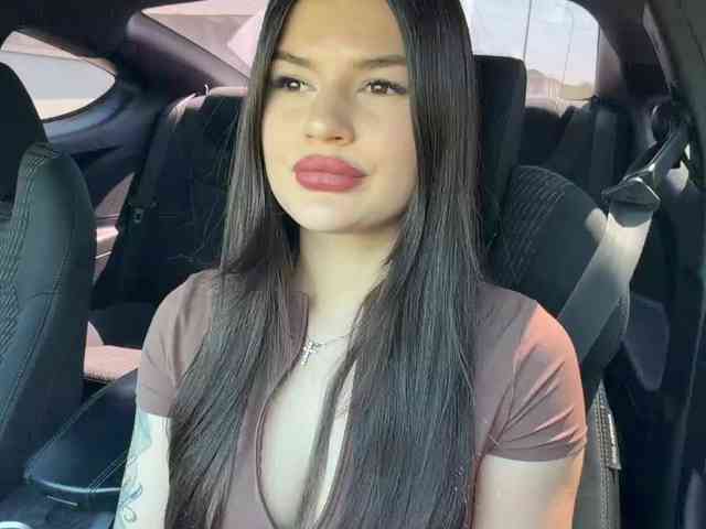 -MaybeBaby-'s chat room