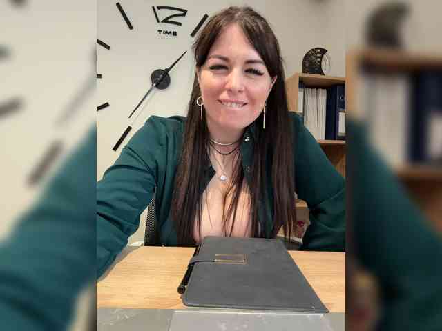 ANNA_Fox's chat room
