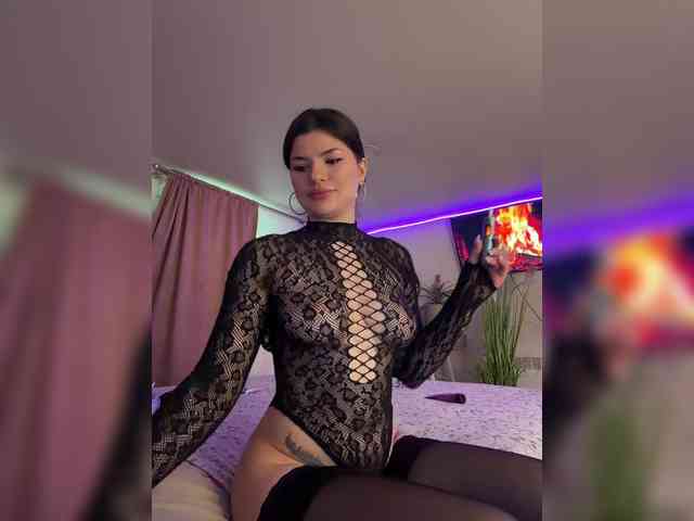 -MaybeBaby-'s chat room