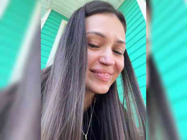 Anutka-chocolatee's chat room