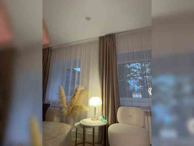 AnyaAngel's chat room