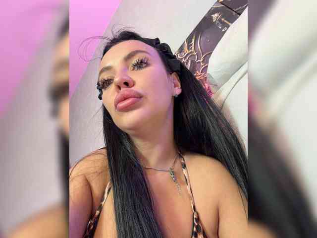 Madam_koss's chat room