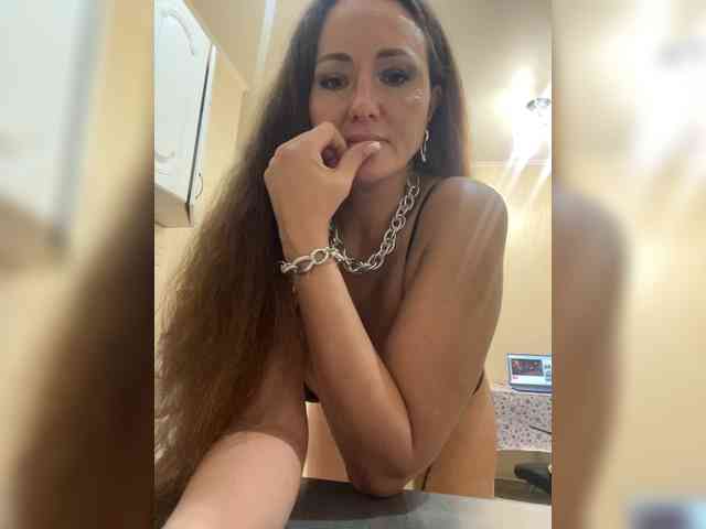 MartaGros's chat room