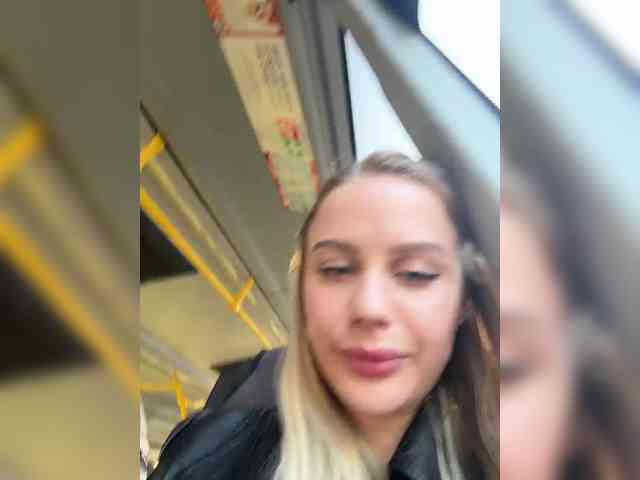 _Katrinka_'s chat room