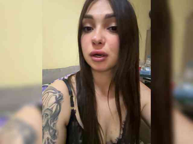 Lisana1's chat room