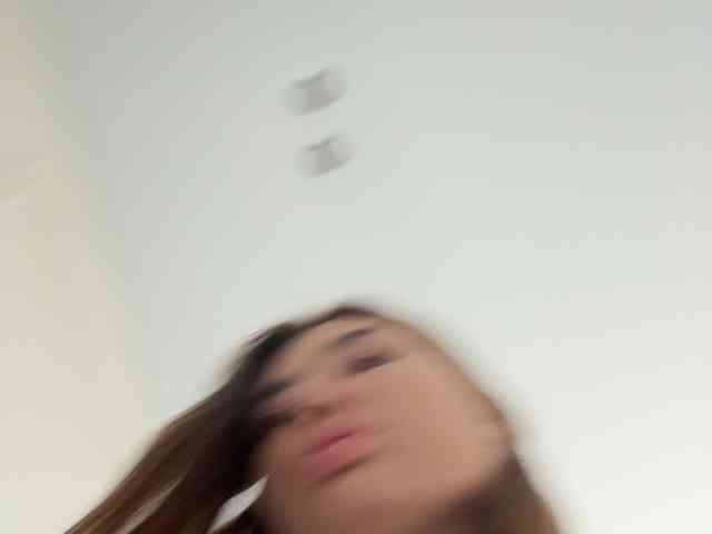 -EmilyBaby-'s chat room