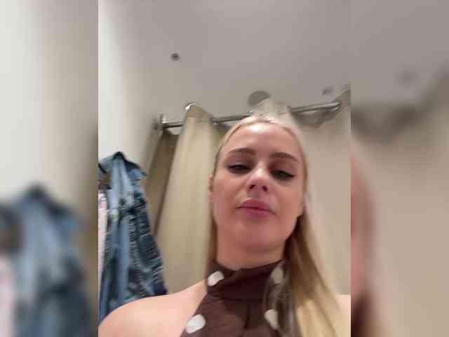 _Katrinka_'s chat room