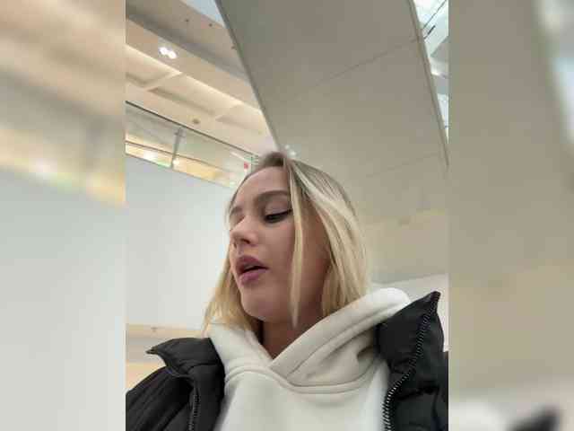 _Katrinka_'s chat room