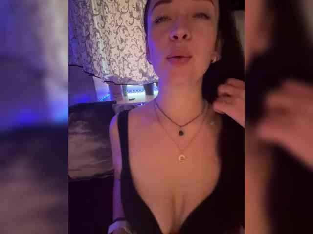 _dashulka_'s chat room