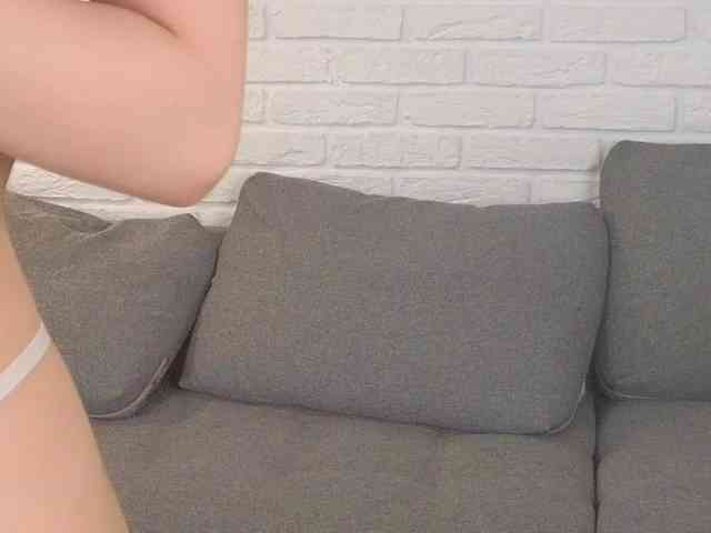 qwwwelbi's chat room