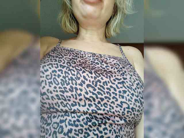 Minni_Mia's chat room