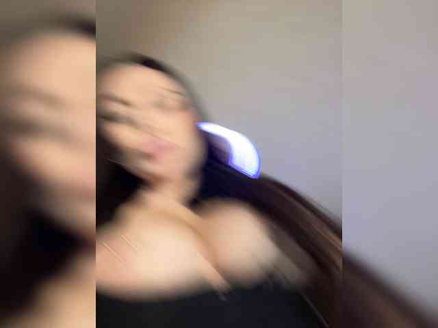 -Hennessy-'s chat room