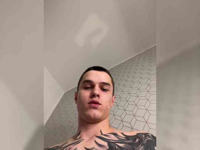 AAOneLove's chat room