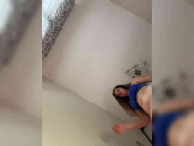 LolaSexxx's chat room
